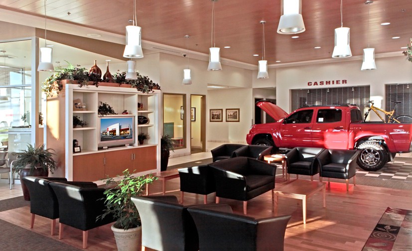 TOM SCOTT TOYOTA